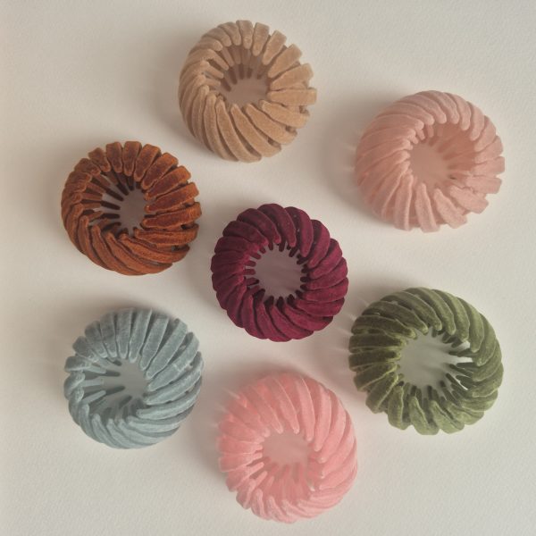 کلیپس گوجه ای