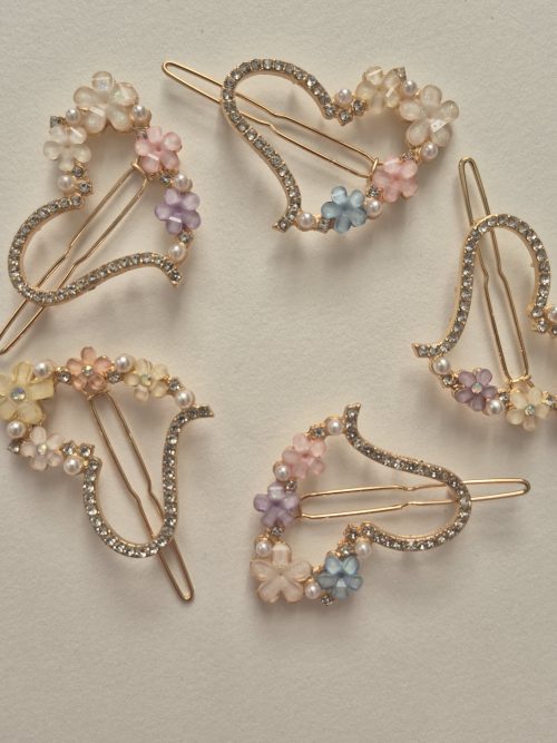 گیره نگین دار قلبی