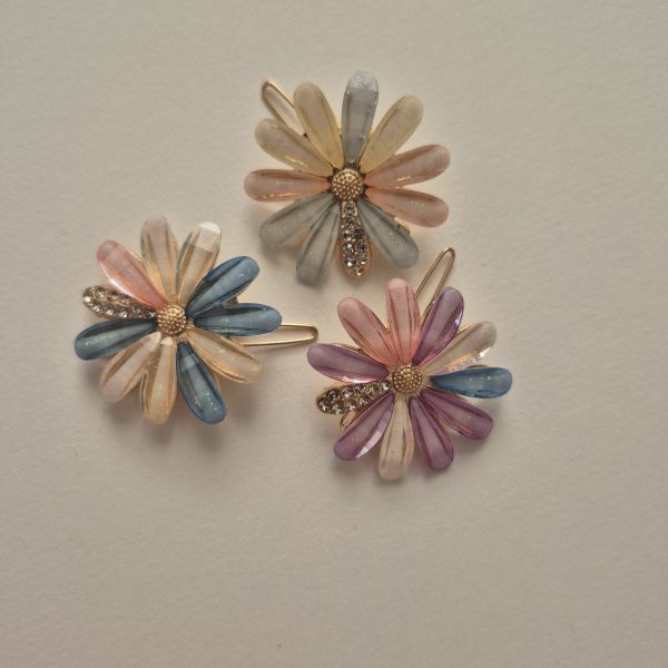 گیره نگین دار گل