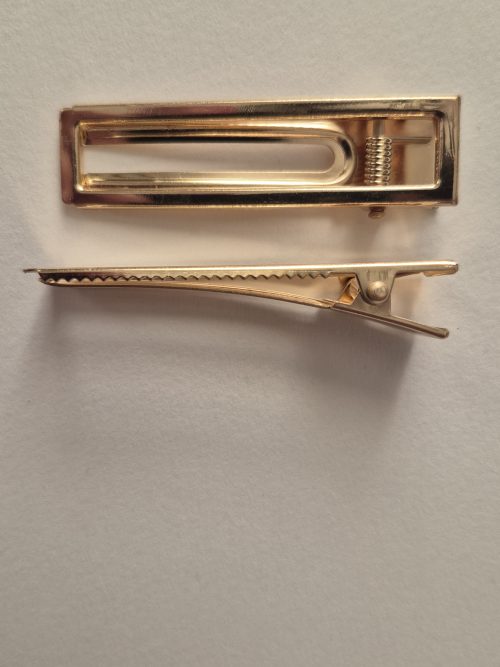 سنجاق طلایی مستطیل