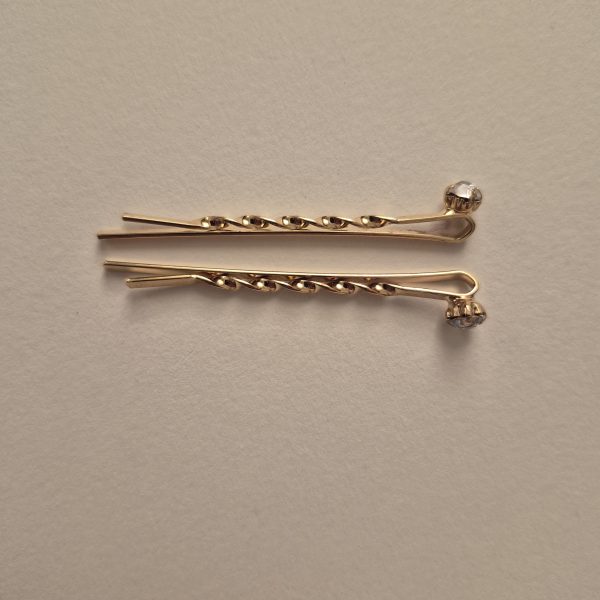 سنجاق طلایی نگین دار